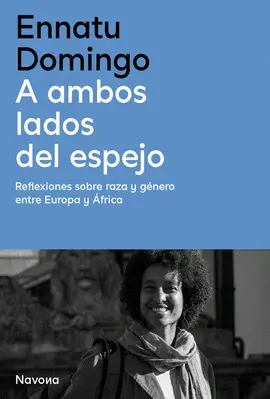 A AMBOS LADOS DEL ESPEJO A AMBOS LADOS DEL ESPEJO